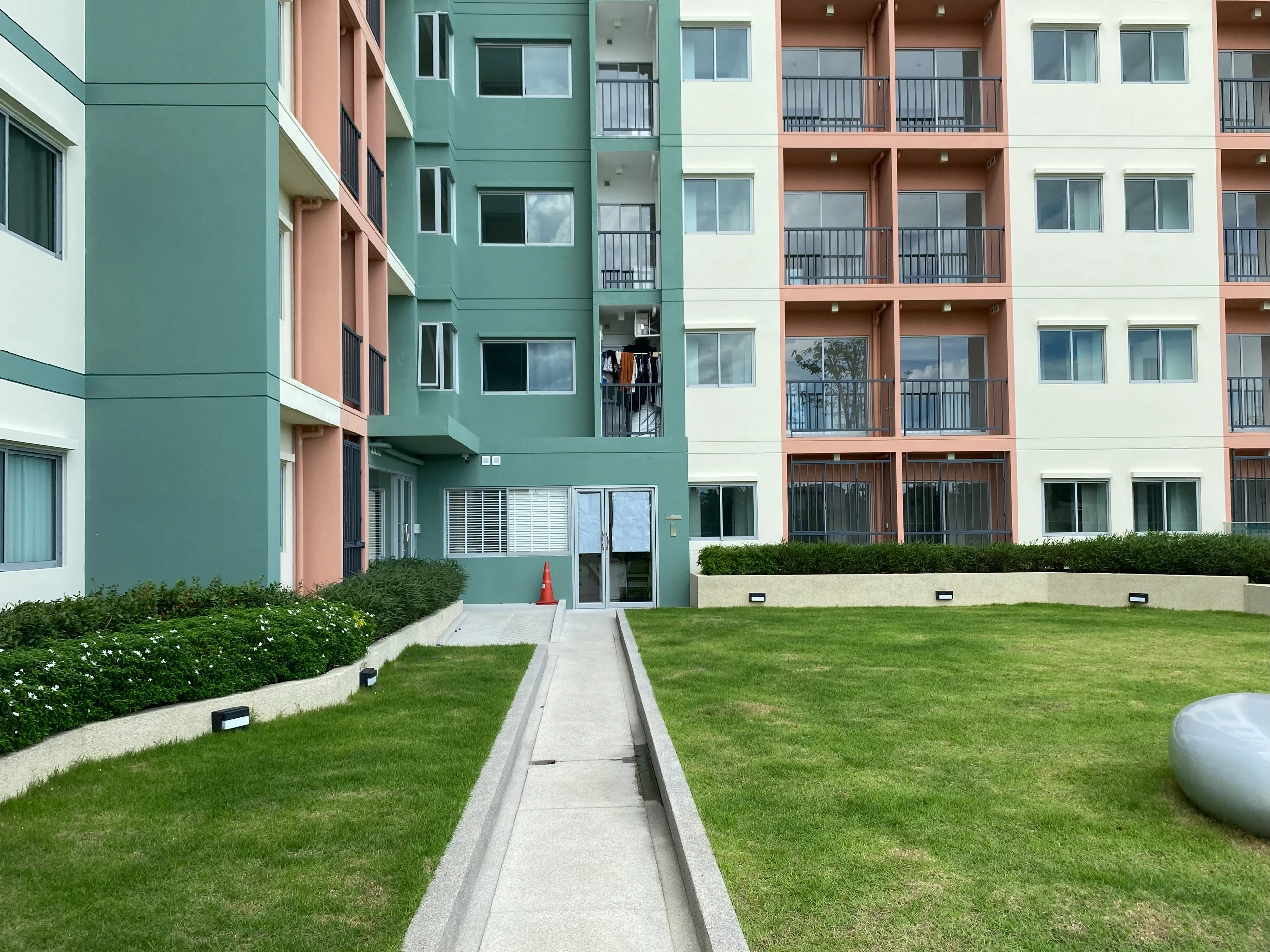 Cover Image-🏡 ขายคอนโดใหม่ พร้อมอยู่ ทำเลดี เดินทางเข้าเมืองง่าย Sena Kith สาทร - กัลปพฤกษ์