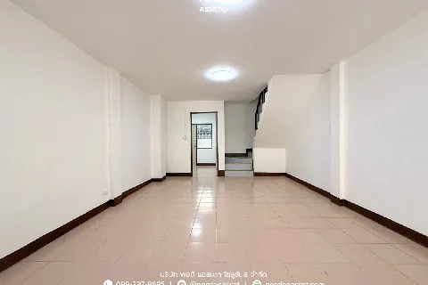 ขาย!! ทาวน์เฮ้าส์ ชุมชนตระกาลกูล ลำลูกกาคลอง7's gallery image at 2