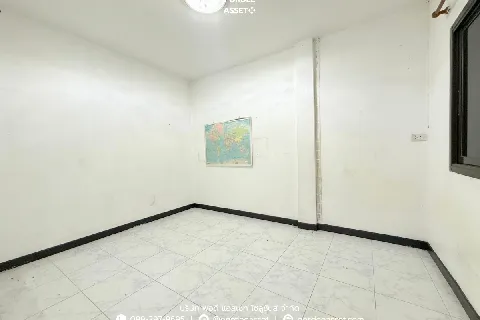 หมู่บ้านนำโชค เพชรเกษม58's gallery image at 9