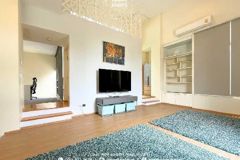 แกลลอรี่ของ บ้านเดี่ยว หมู่บ้าน เนอวานา บียอนด์ ไลท์ พระราม 9 รูปที่ 10