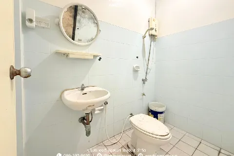 หมู่บ้านนำโชค เพชรเกษม58's gallery image at 11