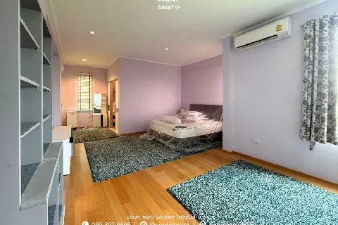 แกลลอรี่ของ บ้านเดี่ยว หมู่บ้าน เนอวานา บียอนด์ ไลท์ พระราม 9 รูปที่ 16