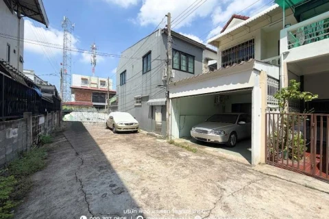 แกลลอรี่ของ ขาย!! ทาวน์เฮ้าส์ 2 ชั้น ซอยประชาอุทิศ12 แยก1 (ขนาด 22 ตร.ว.)  ถนนประชาอุทิศ ราษฏร์บูรณะ  กทม. รูปที่ 18