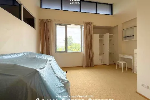 แกลลอรี่ของ บ้านเดี่ยว หมู่บ้าน เนอวานา บียอนด์ ไลท์ พระราม 9 รูปที่ 22