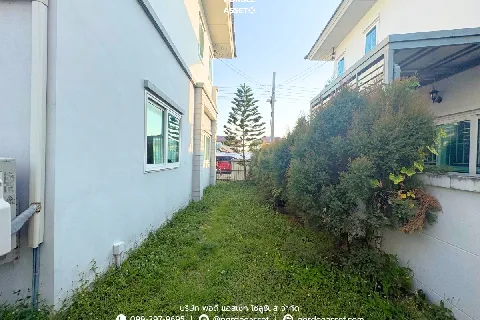 บ้านแฝดสไตล์บ้านเดี่ยว คุณาลัย จอย บางบัวทอง 的画廊图 24