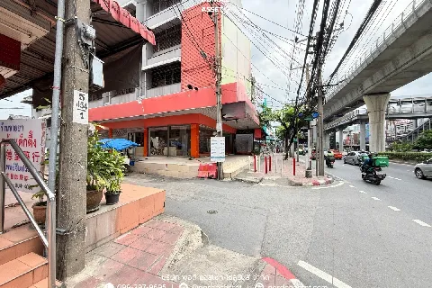 แกลลอรี่ของ อาคารพาณิชย์ 4.5 ชั้น ติดถนนเพชรเกษม รูปที่ 24