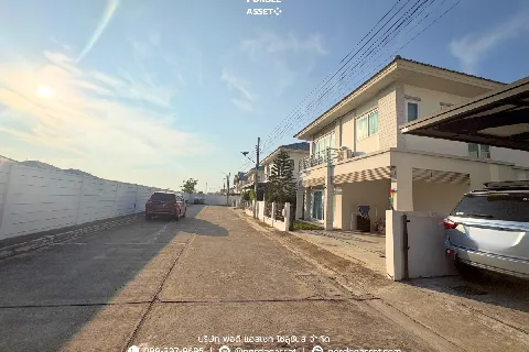 บ้านแฝดสไตล์บ้านเดี่ยว คุณาลัย จอย บางบัวทอง 的画廊图 26