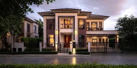 Main Image-CHEWAWAN PINKLAO - SATHORN