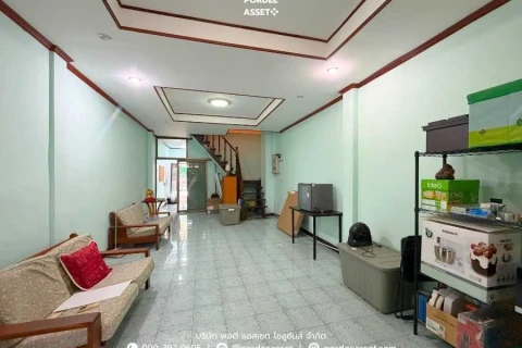 แกลลอรี่ของ ขาย!! ทาวน์เฮ้าส์ 2 ชั้น ซอยประชาอุทิศ12 แยก1 (ขนาด 22 ตร.ว.)  ถนนประชาอุทิศ ราษฏร์บูรณะ  กทม. รูปที่ 2