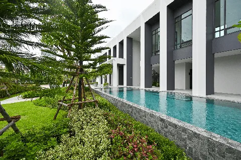 ESTON LATKRABANG - SUVARNABHUMI's gallery image at 9