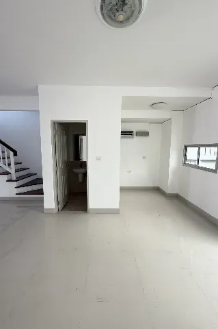 แกลลอรี่ของ ทาวน์ พลัส ประชาอุทิศ ทาวน์โฮม 3 ชั้น เริ่ม 2.99 ล รูปที่ 28